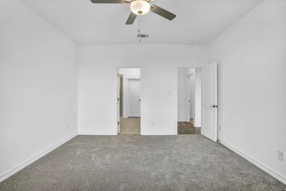 131 Adeline Road Hutto, TX 78634