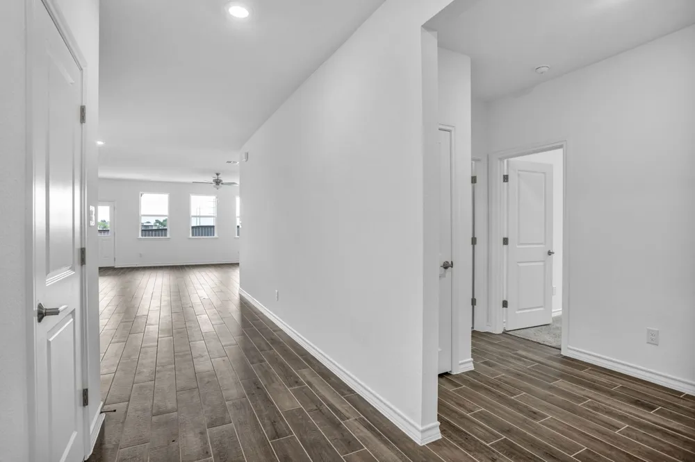 131 Adeline Road Hutto, TX 78634