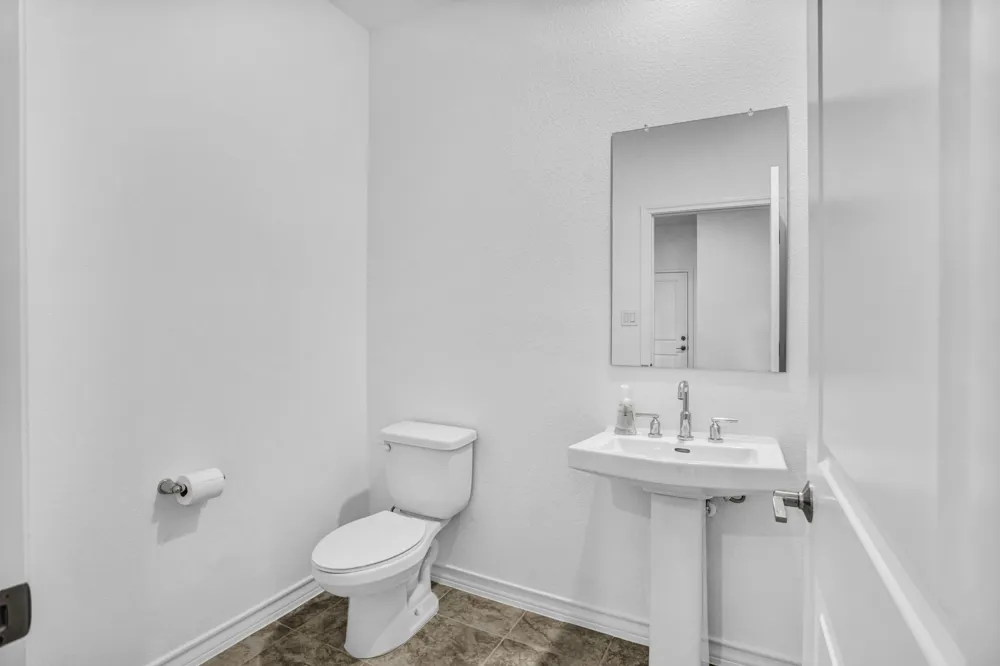 131 Adeline Road Hutto, TX 78634