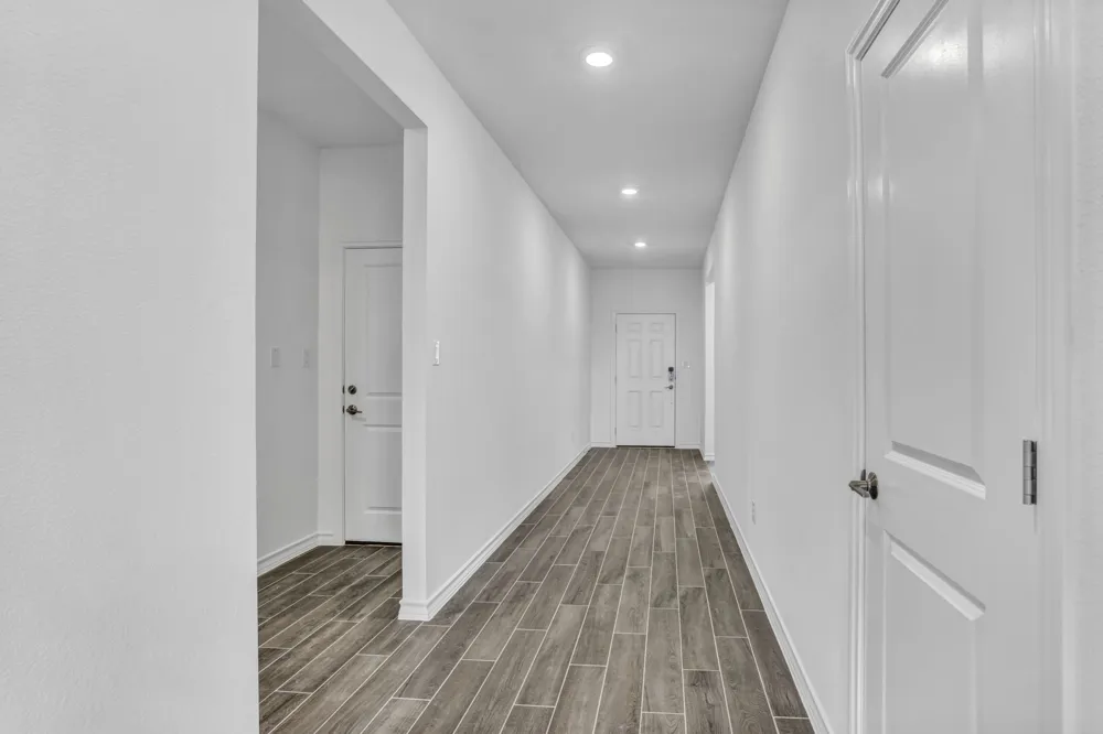 131 Adeline Road Hutto, TX 78634