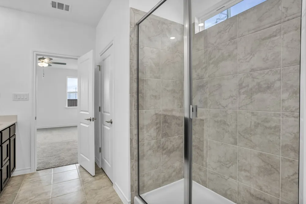 131 Adeline Road Hutto, TX 78634