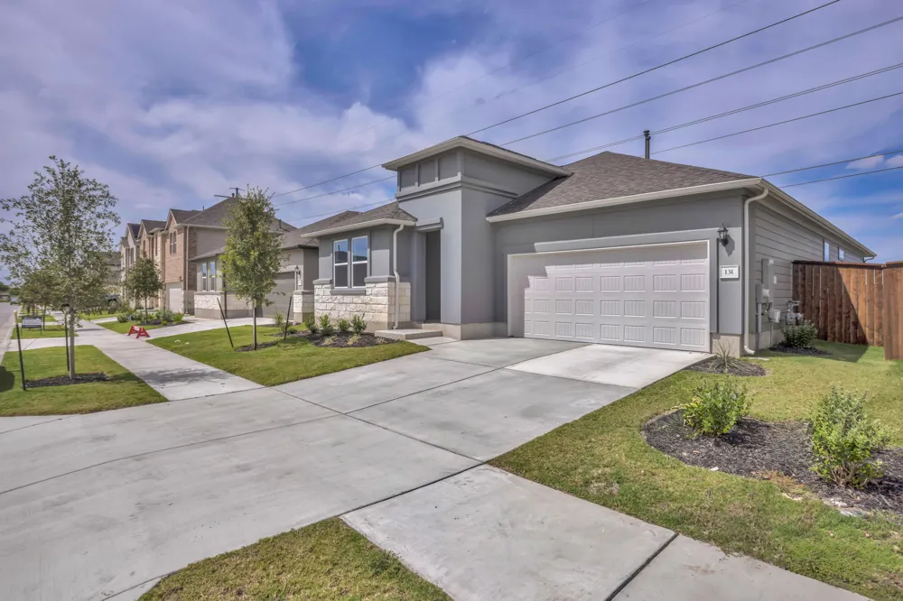 131 Adeline Road Hutto, TX 78634