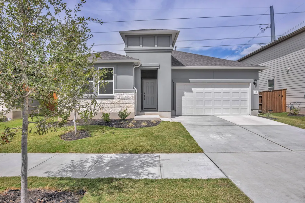 131 Adeline Road Hutto, TX 78634