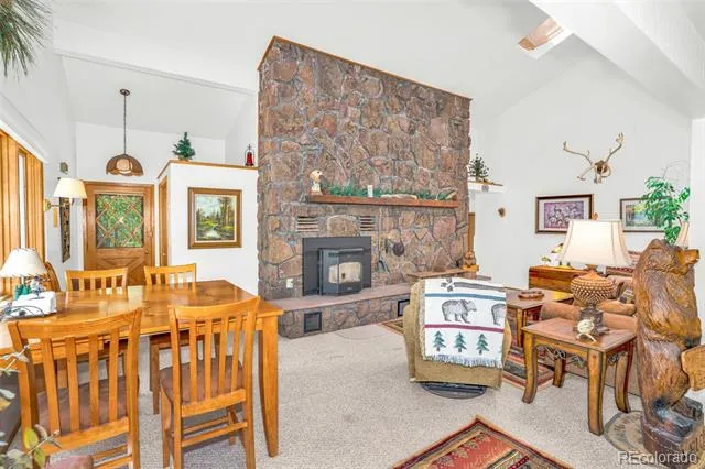 21692 S Saint Vrain Drive Lyons, CO 80540