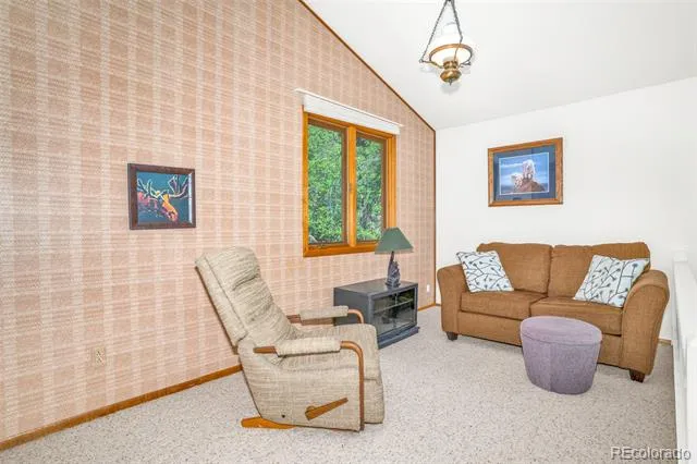 21692 S Saint Vrain Drive Lyons, CO 80540