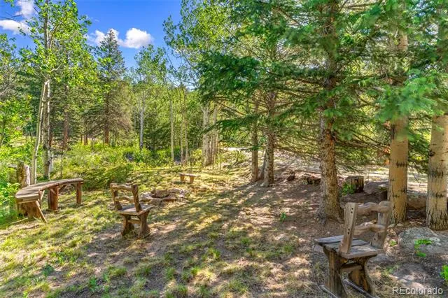 21692 S Saint Vrain Drive Lyons, CO 80540