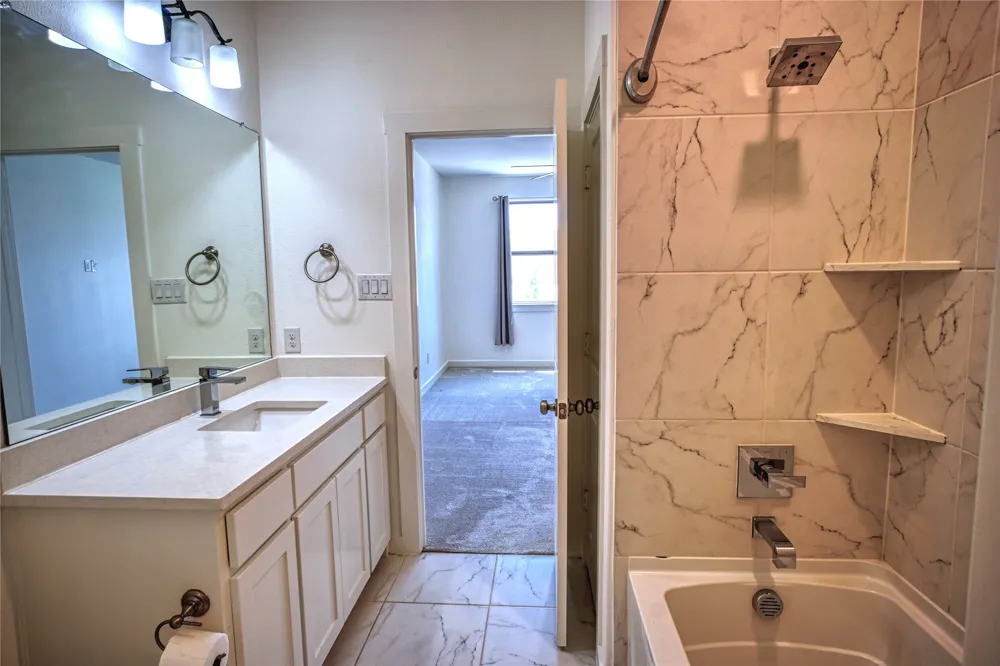 1421 Middleton Street Plano, TX 75075
