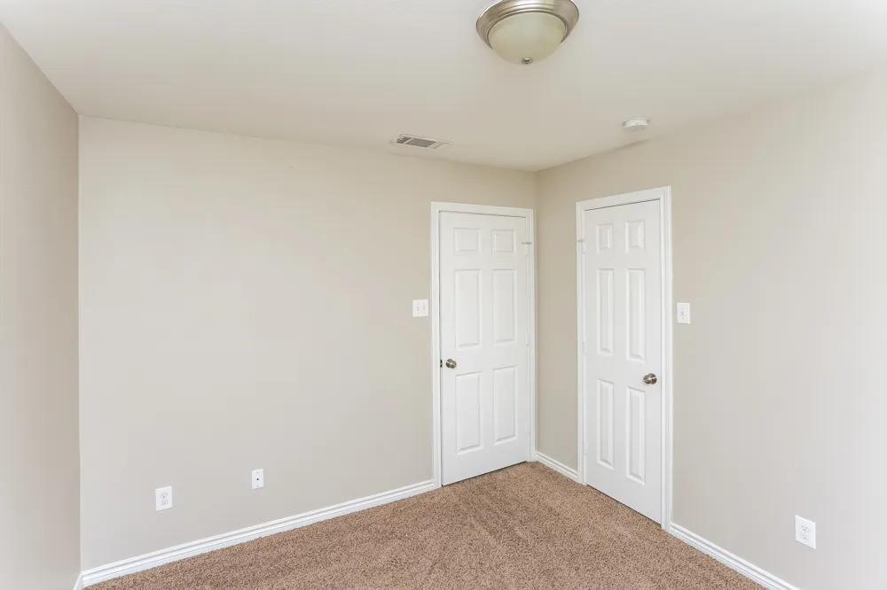 623 Hilton Drive Lancaster, TX 75146