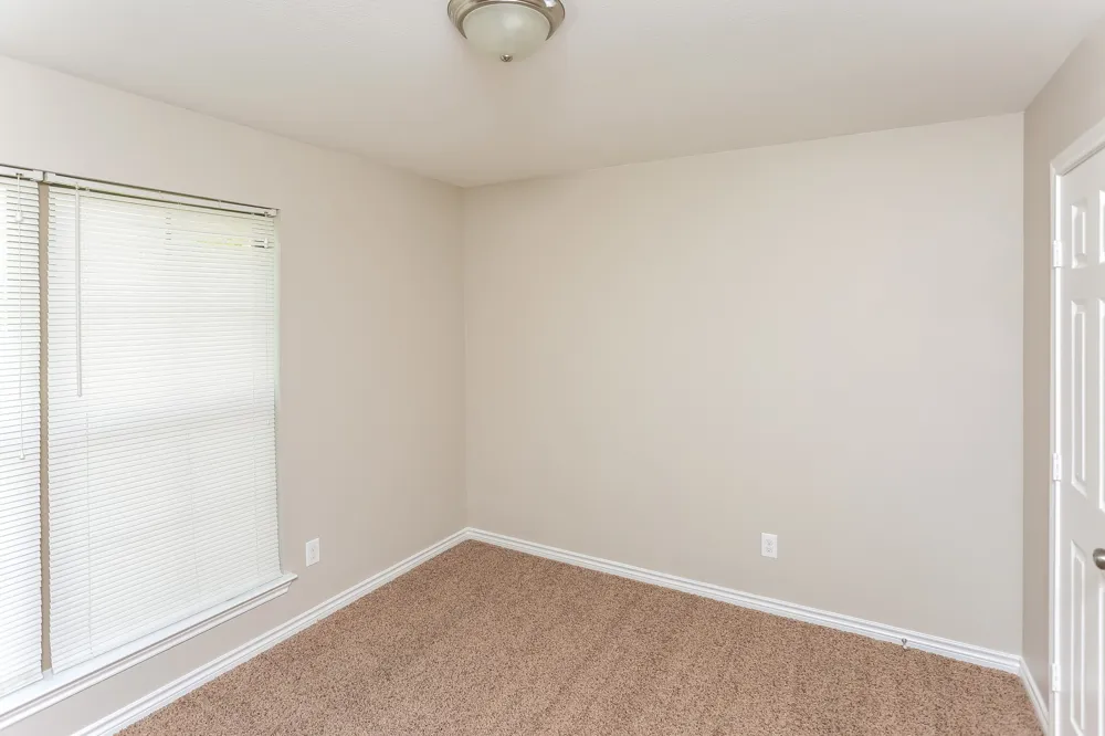 623 Hilton Drive Lancaster, TX 75146