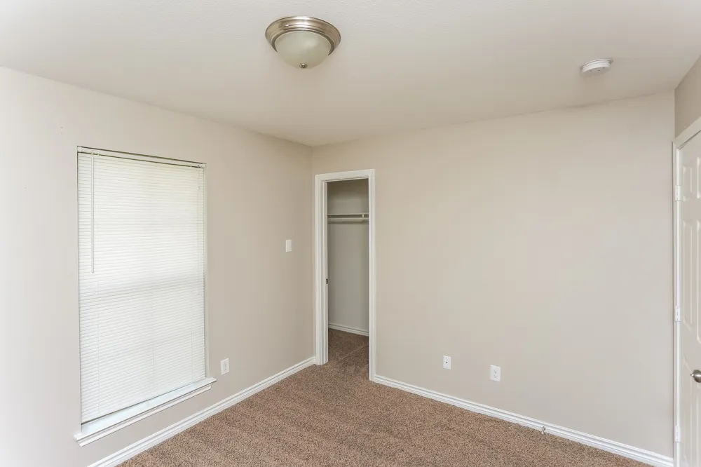 623 Hilton Drive Lancaster, TX 75146