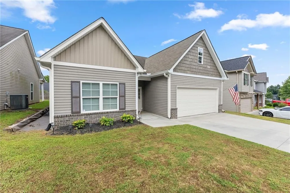 177 Highland Pointe Drive Alto, GA 30510