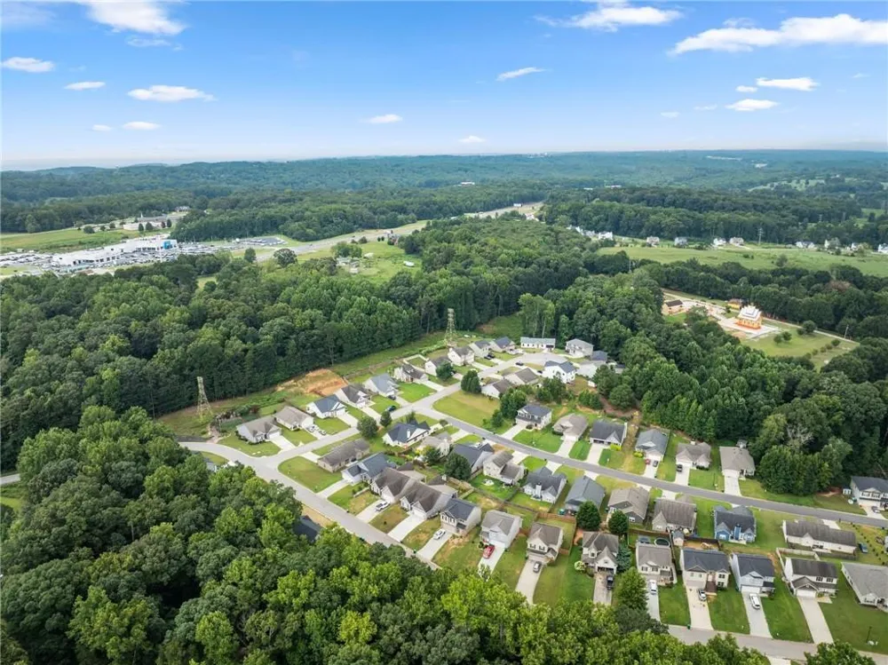 177 Highland Pointe Drive Alto, GA 30510