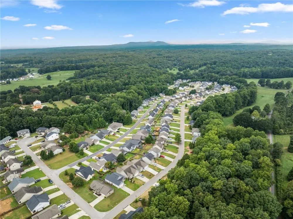 177 Highland Pointe Drive Alto, GA 30510