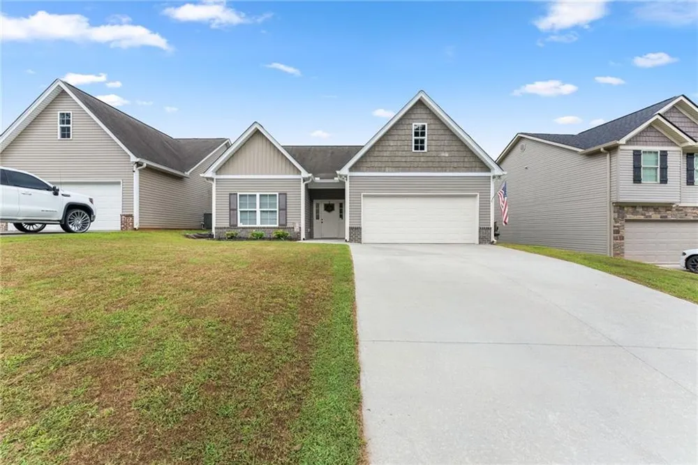 177 Highland Pointe Drive Alto, GA 30510