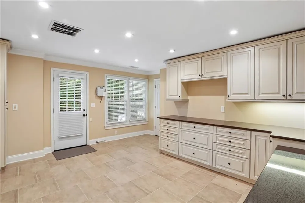 1265 Promontory Lane Marietta, GA 30062