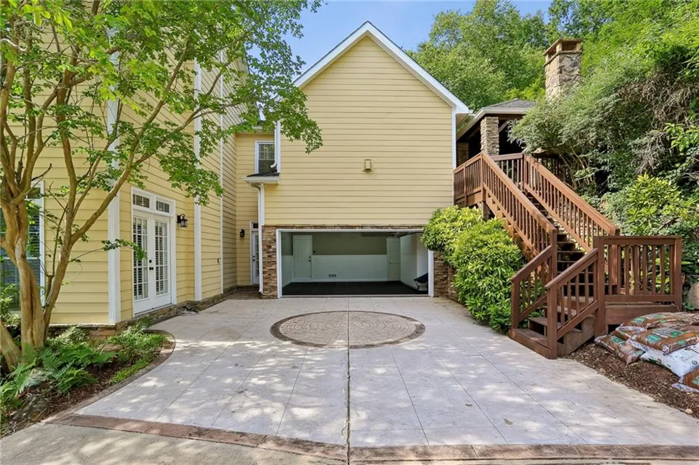 1265 Promontory Lane Marietta, GA 30062