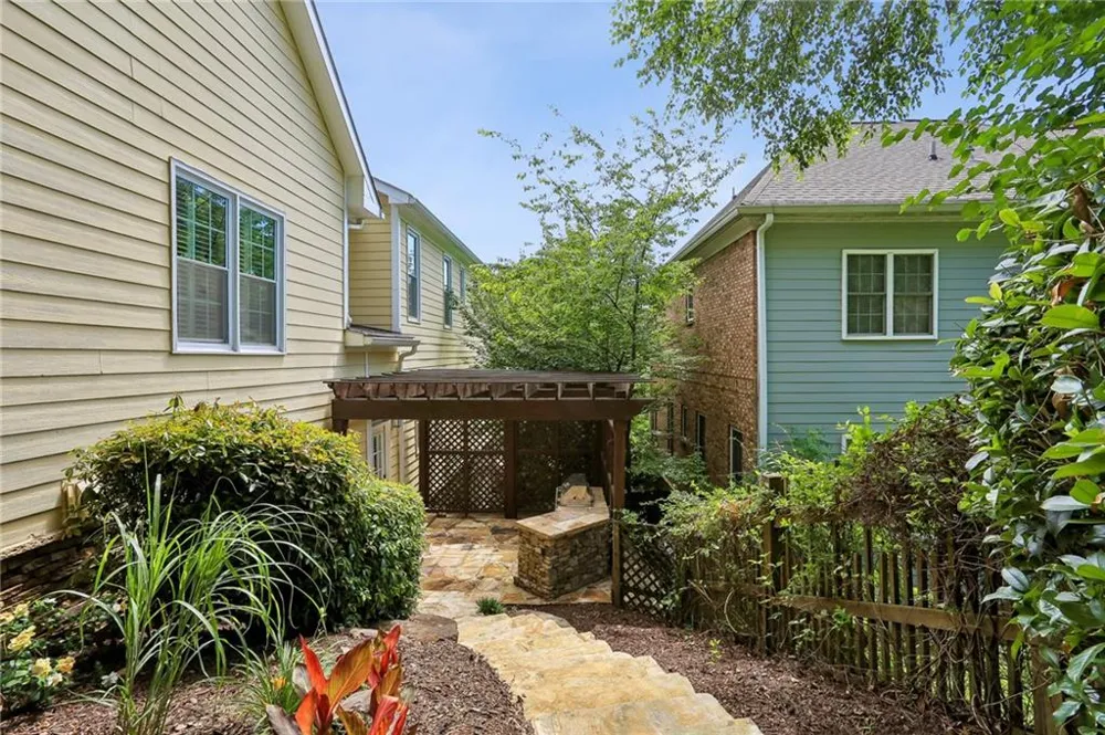 1265 Promontory Lane Marietta, GA 30062