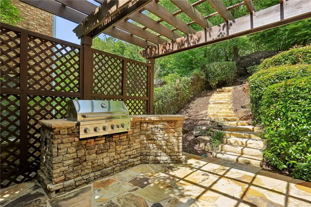 1265 Promontory Lane Marietta, GA 30062