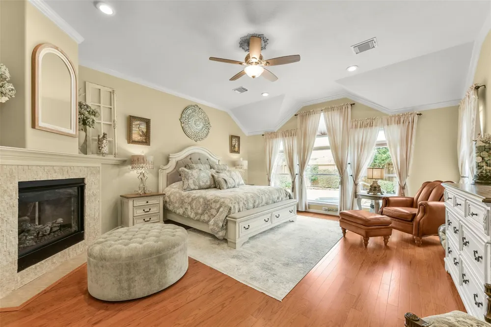 1394 San Remo Lane League City, TX 77573