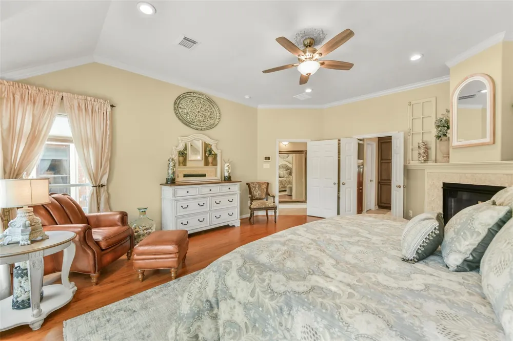 1394 San Remo Lane League City, TX 77573