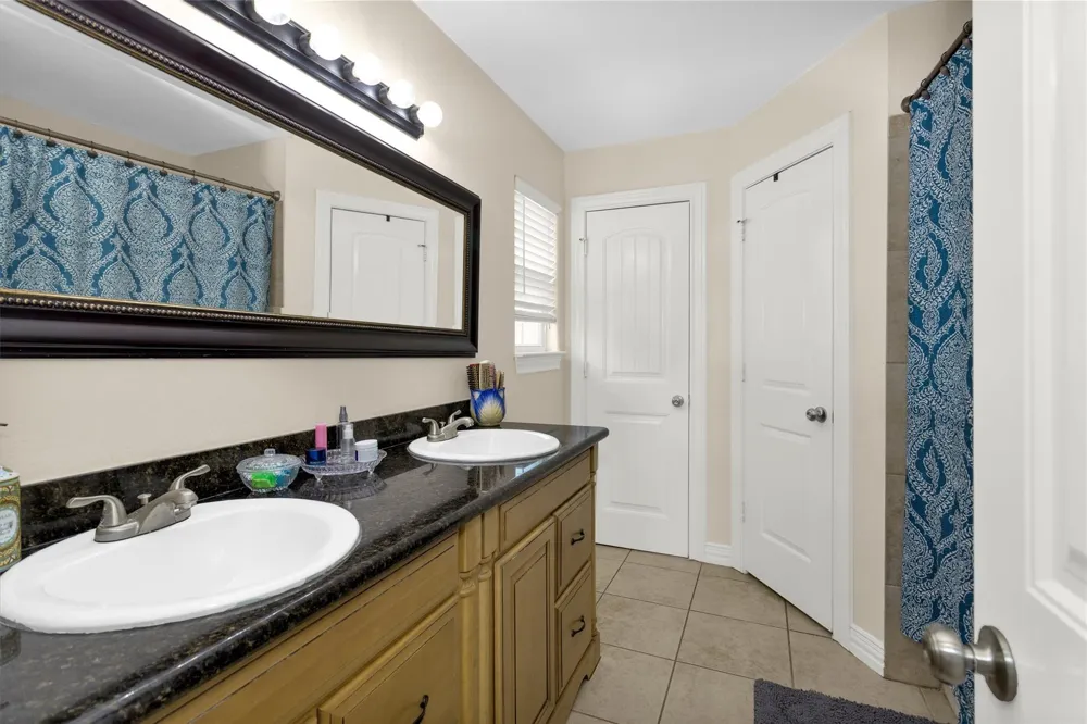 21219 Slippery Creek Lane Spring, TX 77388