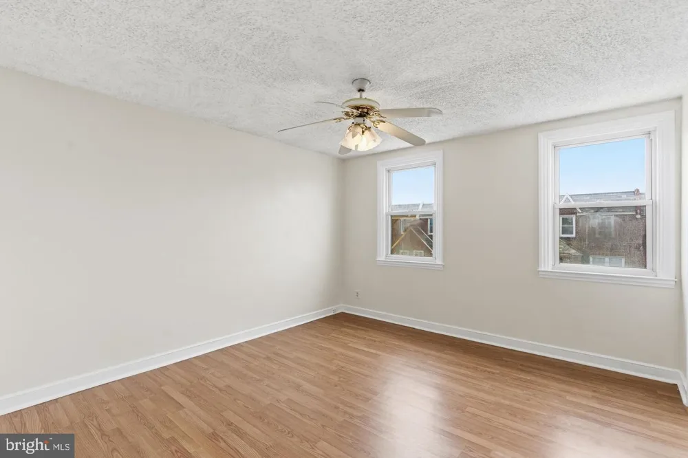 7020 KINDRED STREET Philadelphia, PA 19149