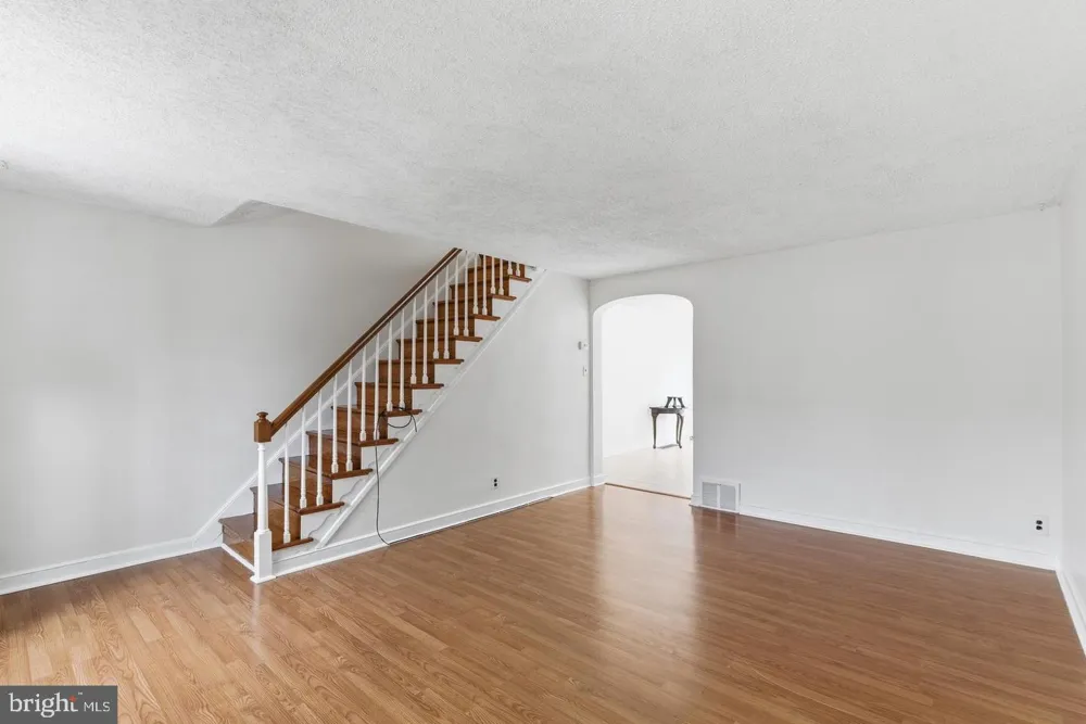 7020 KINDRED STREET Philadelphia, PA 19149