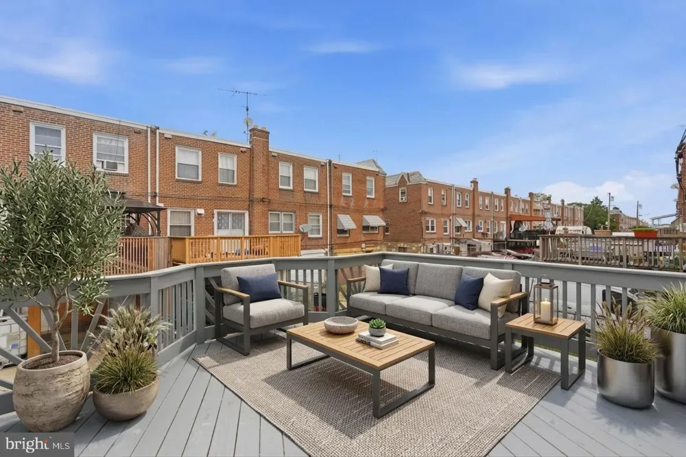 7020 KINDRED STREET Philadelphia, PA 19149