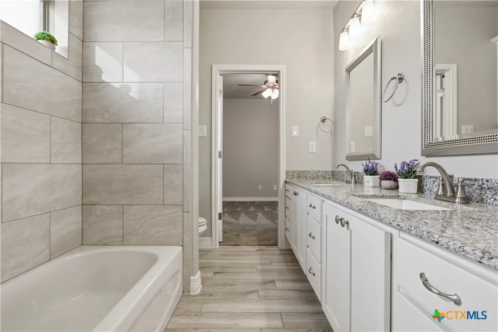 4090 Turning Leaf Drive Nolanville, TX 76559