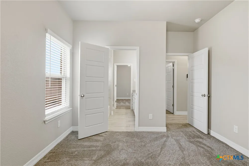 4090 Turning Leaf Drive Nolanville, TX 76559