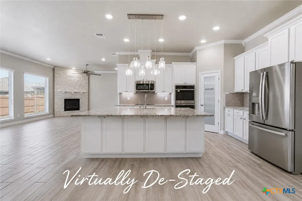 4090 Turning Leaf Drive Nolanville, TX 76559
