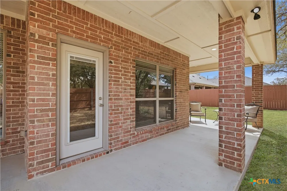 4090 Turning Leaf Drive Nolanville, TX 76559
