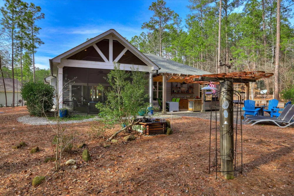 205 Canal Court Mccormick, SC 29835