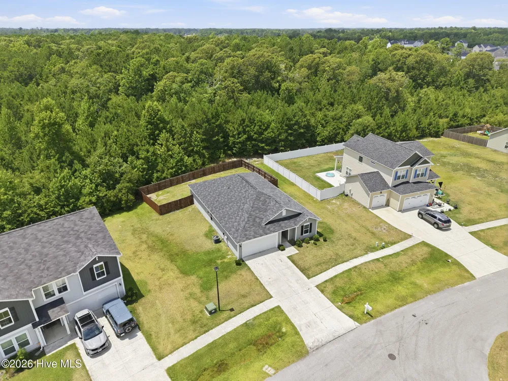 320 Adobe Lane Jacksonville, NC 28546