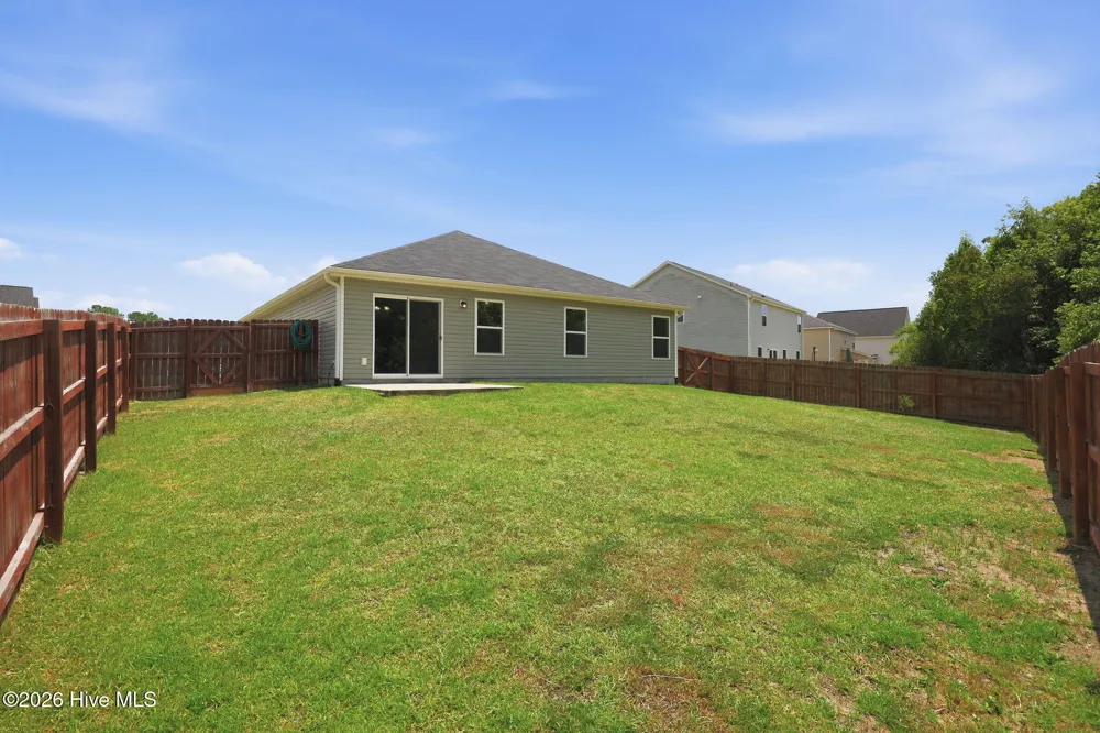 320 Adobe Lane Jacksonville, NC 28546
