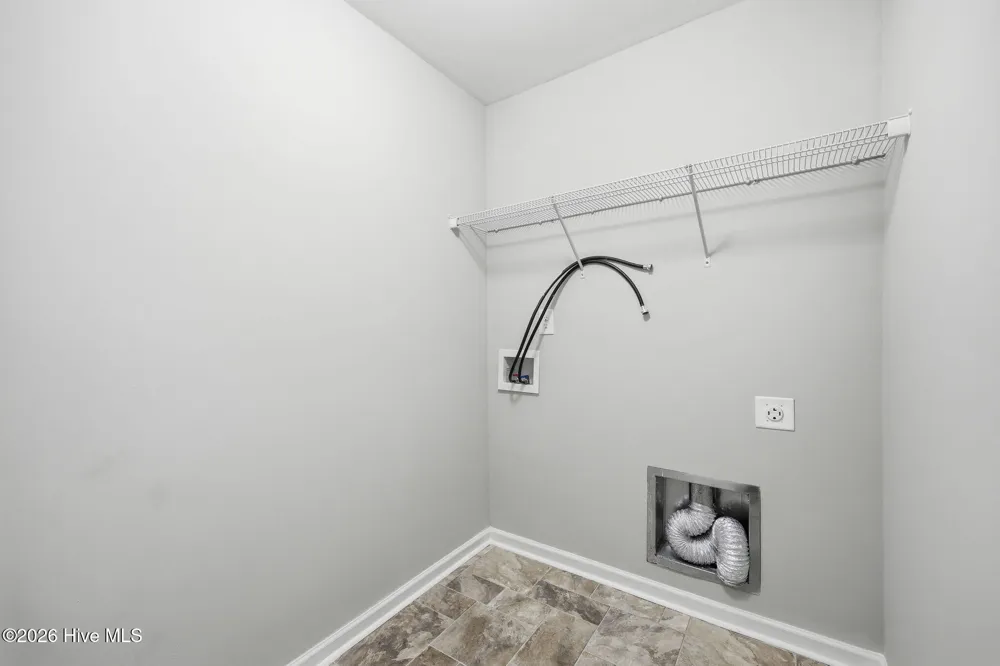 320 Adobe Lane Jacksonville, NC 28546