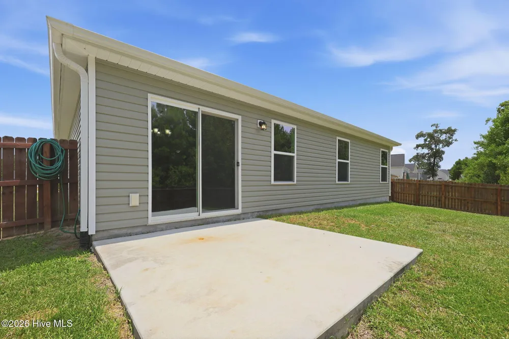 320 Adobe Lane Jacksonville, NC 28546