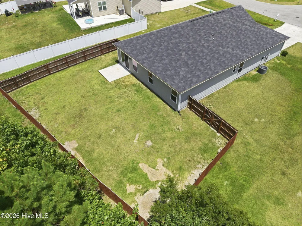 320 Adobe Lane Jacksonville, NC 28546