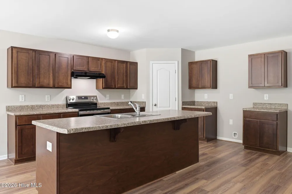 320 Adobe Lane Jacksonville, NC 28546