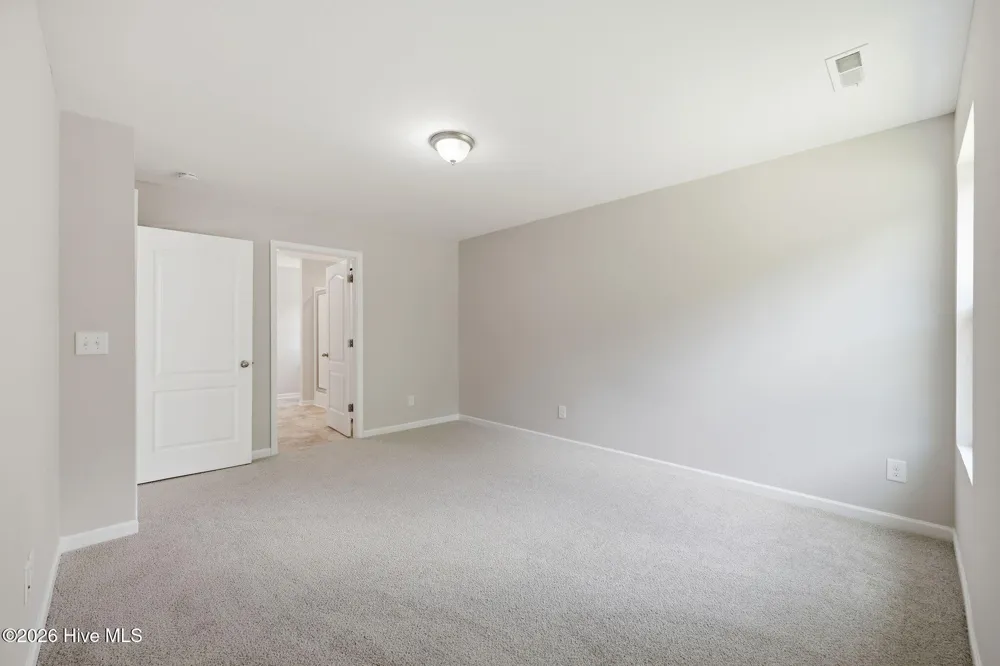 320 Adobe Lane Jacksonville, NC 28546