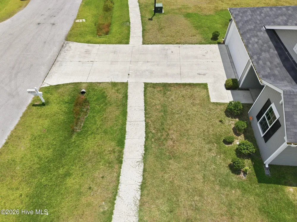 320 Adobe Lane Jacksonville, NC 28546