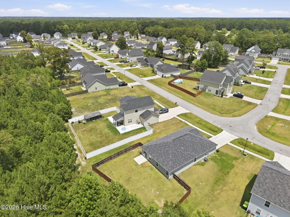 320 Adobe Lane Jacksonville, NC 28546