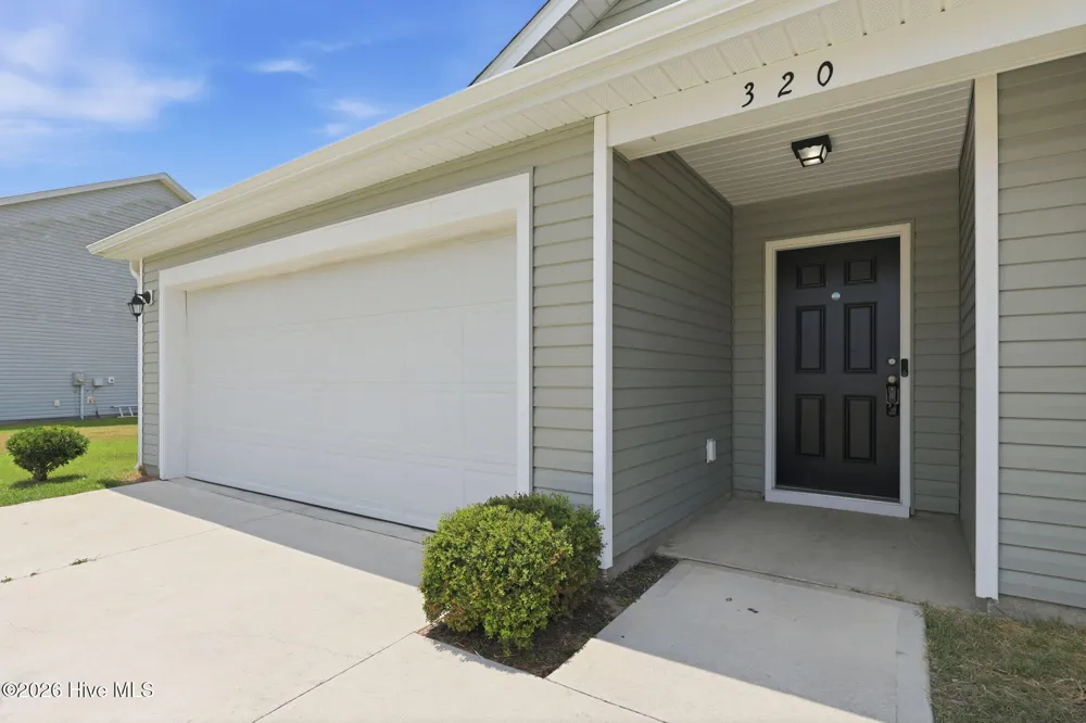 320 Adobe Lane Jacksonville, NC 28546