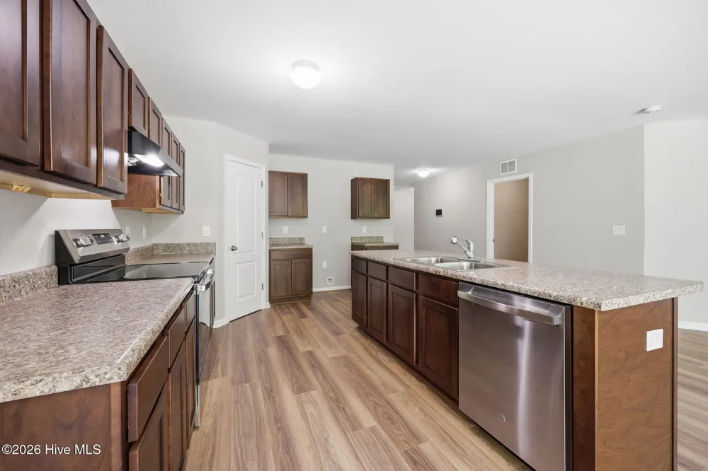 320 Adobe Lane Jacksonville, NC 28546