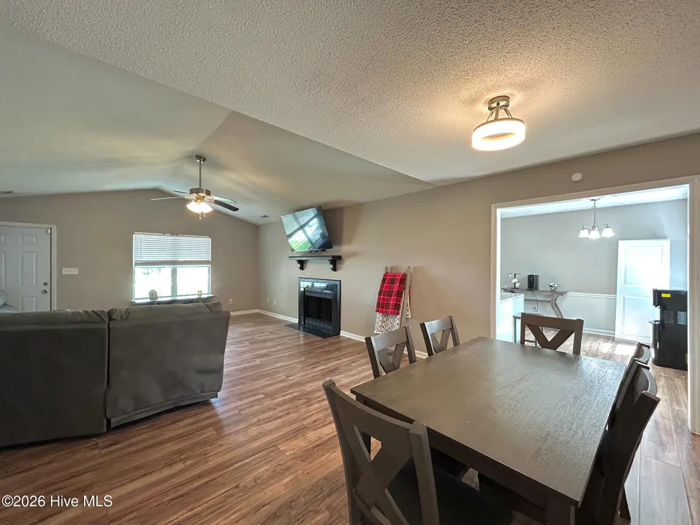 152 Horse Shoe Bend Jacksonville, NC 28546