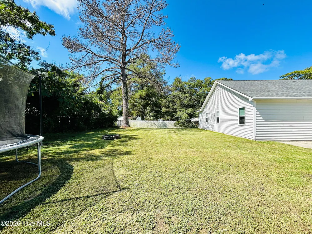 152 Horse Shoe Bend Jacksonville, NC 28546