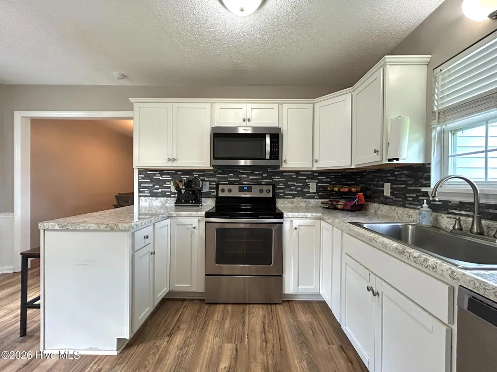 152 Horse Shoe Bend Jacksonville, NC 28546