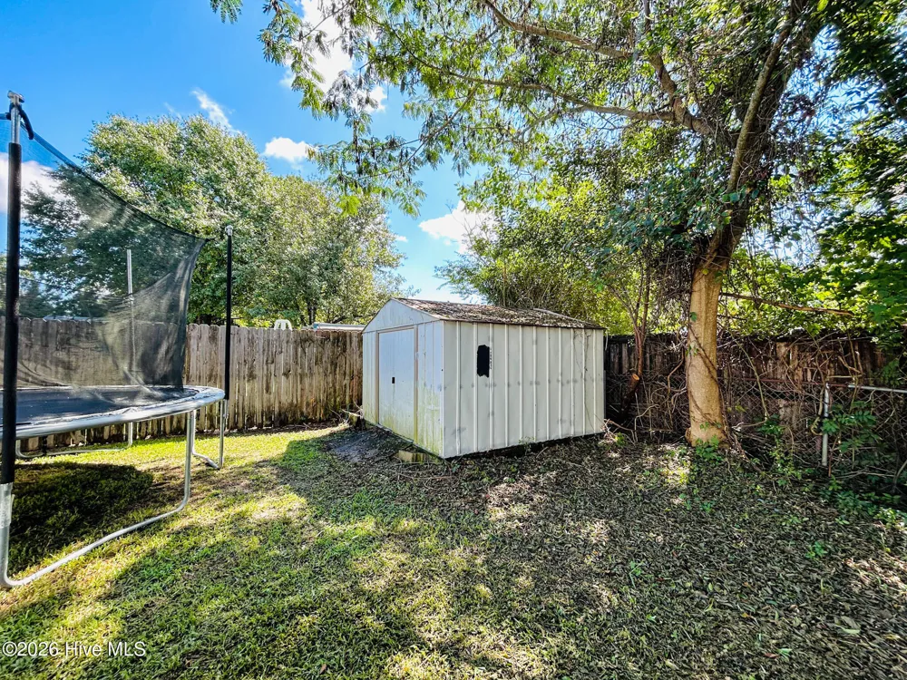 152 Horse Shoe Bend Jacksonville, NC 28546