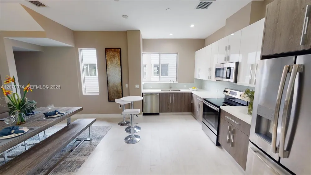 626 NE 12th Ave #626 Fort Lauderdale, FL 33304