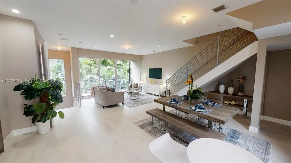 626 NE 12th Ave #626 Fort Lauderdale, FL 33304